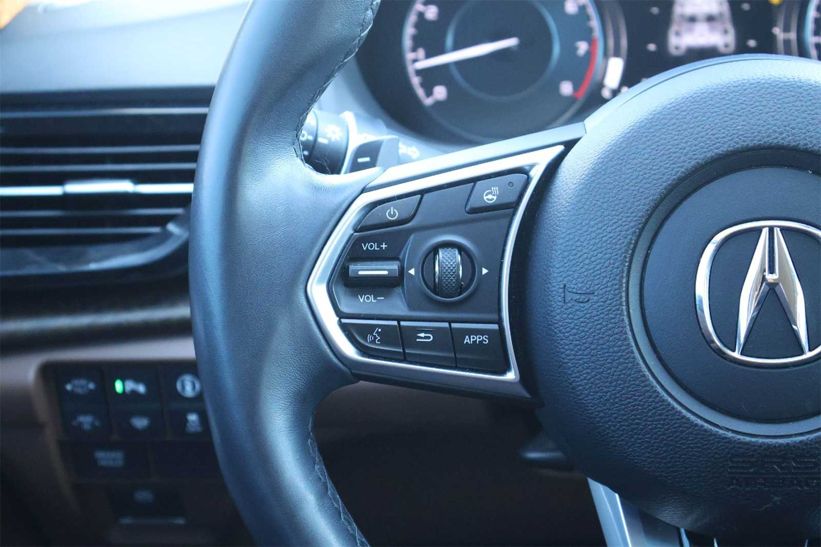 Thumbnail: 2023 Acura RDX - 22