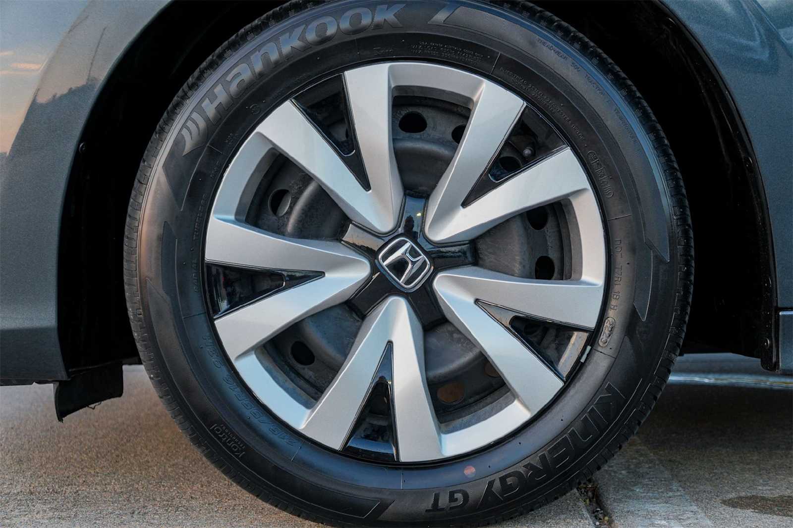 Thumbnail: 2024 Honda Civic - 8