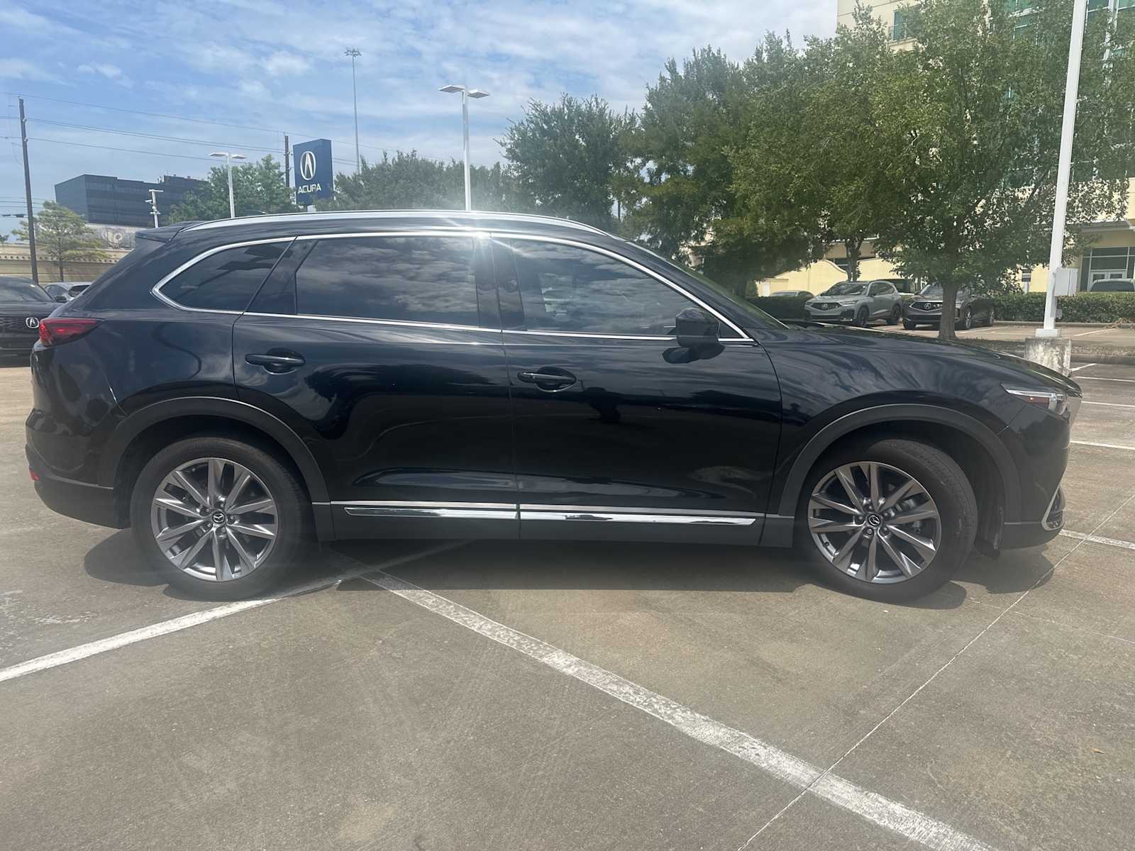 Thumbnail: 2023 Mazda CX-9 - 4