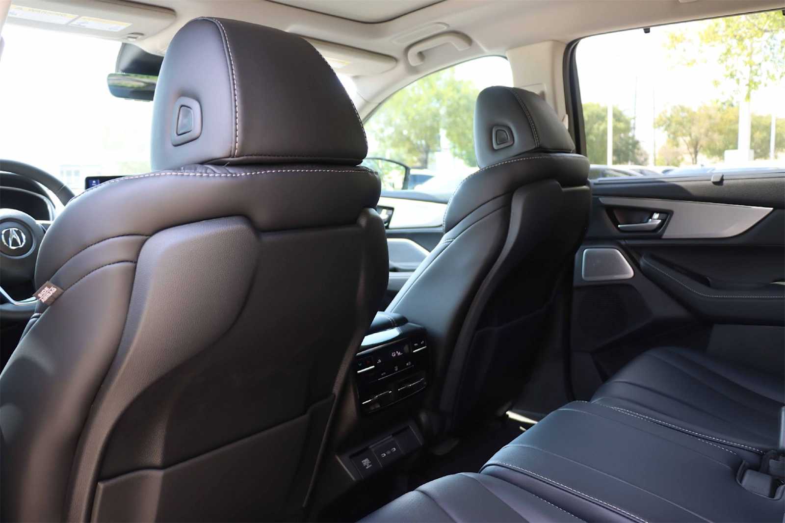 Thumbnail: 2026 Acura MDX - 13