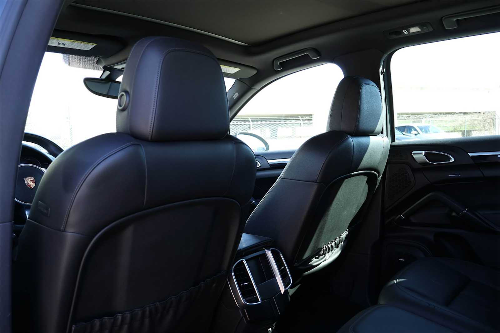 Thumbnail: 2014 Porsche Cayenne - 12