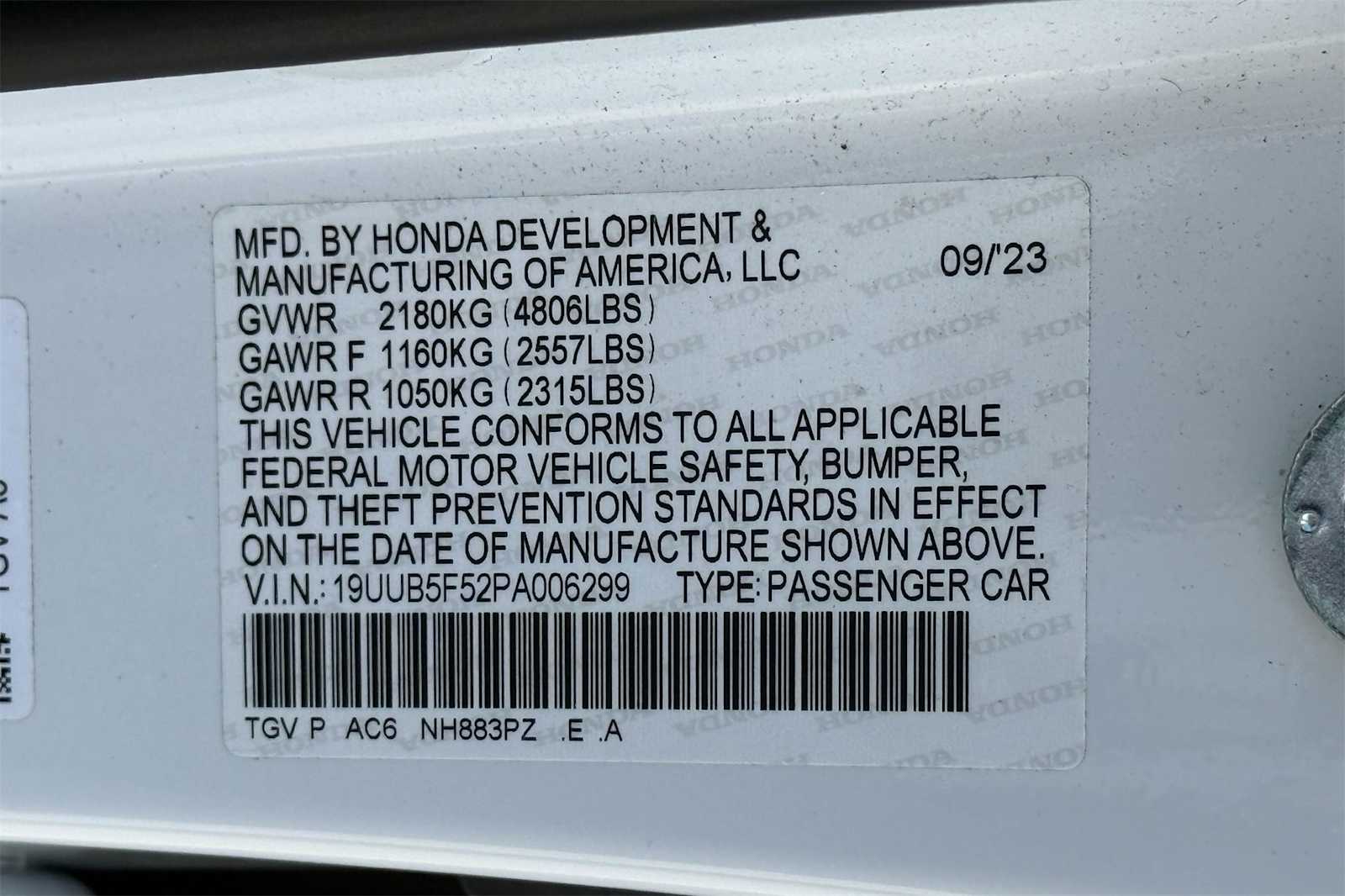 Thumbnail: 2023 Acura TLX - 21