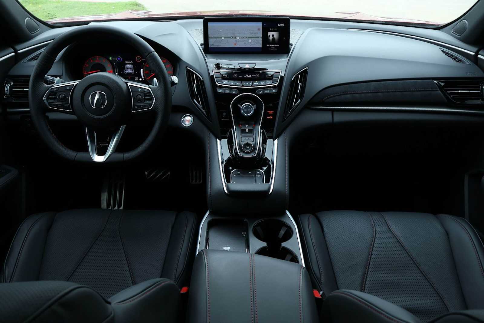 Thumbnail: 2025 Acura RDX - 10