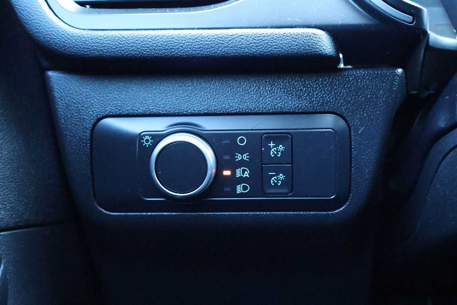 Thumbnail: 2022 Ford Escape - 26