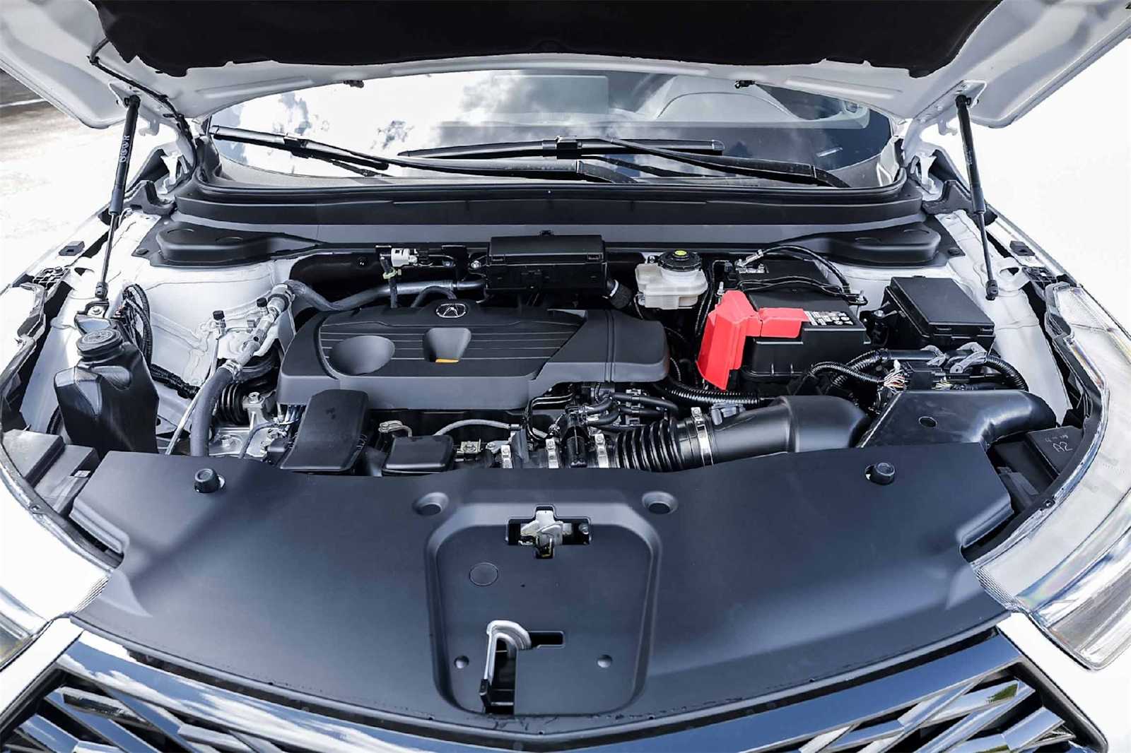 Thumbnail: 2025 Acura RDX - 9