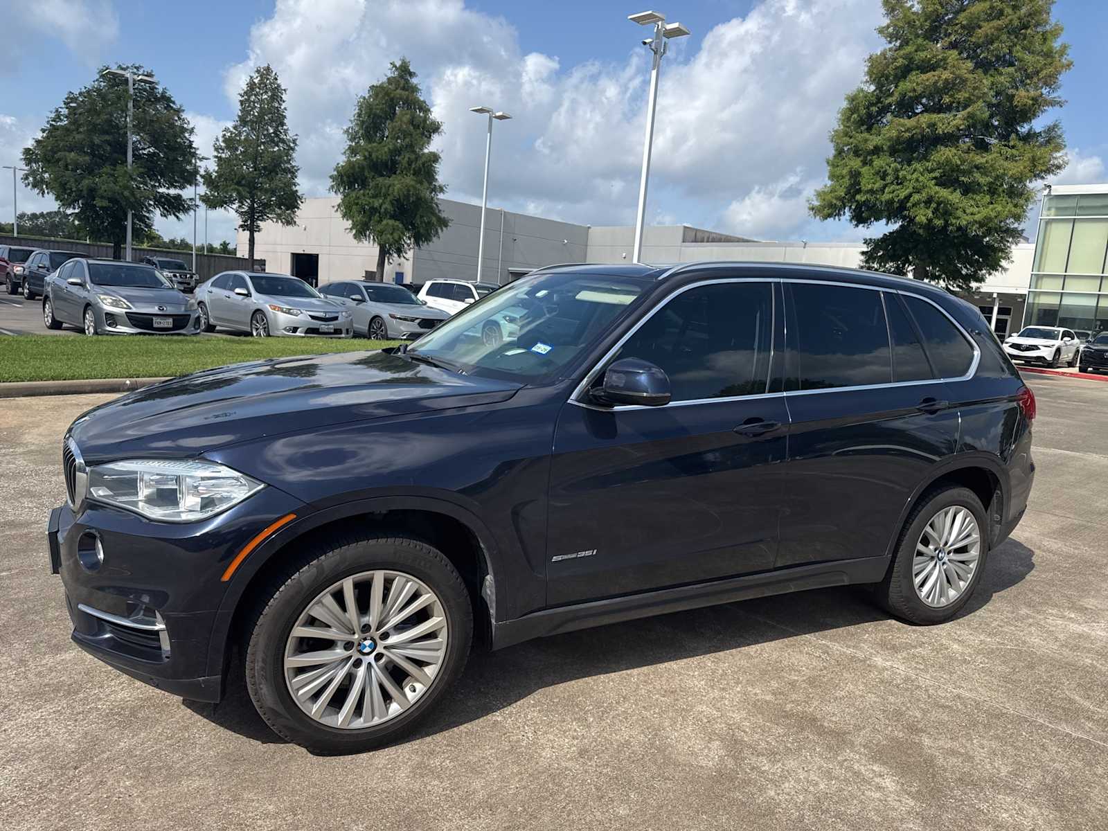 Thumbnail: 2016 BMW X5 - 1