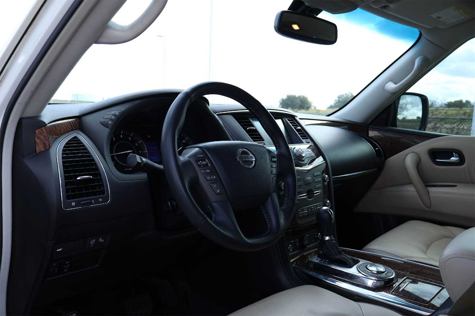 Thumbnail: 2017 Nissan Armada - 2