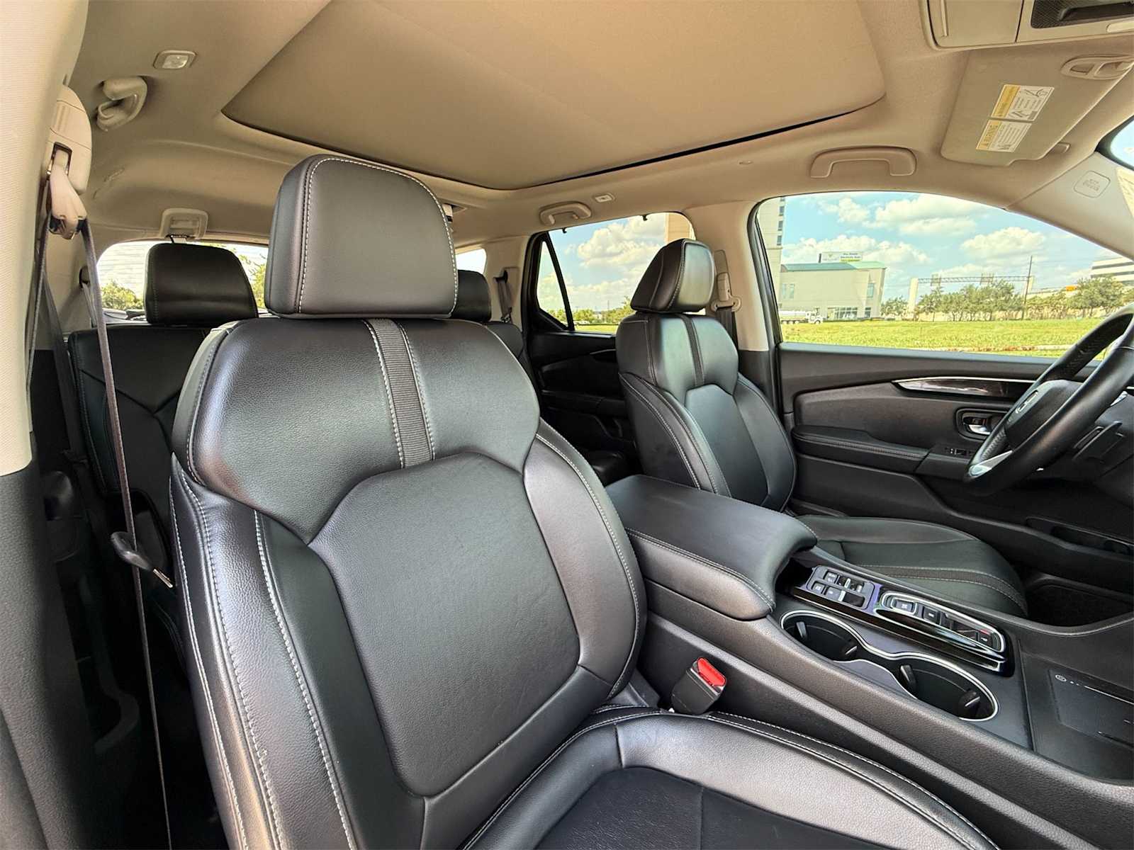 Thumbnail: 2023 Honda Pilot - 14