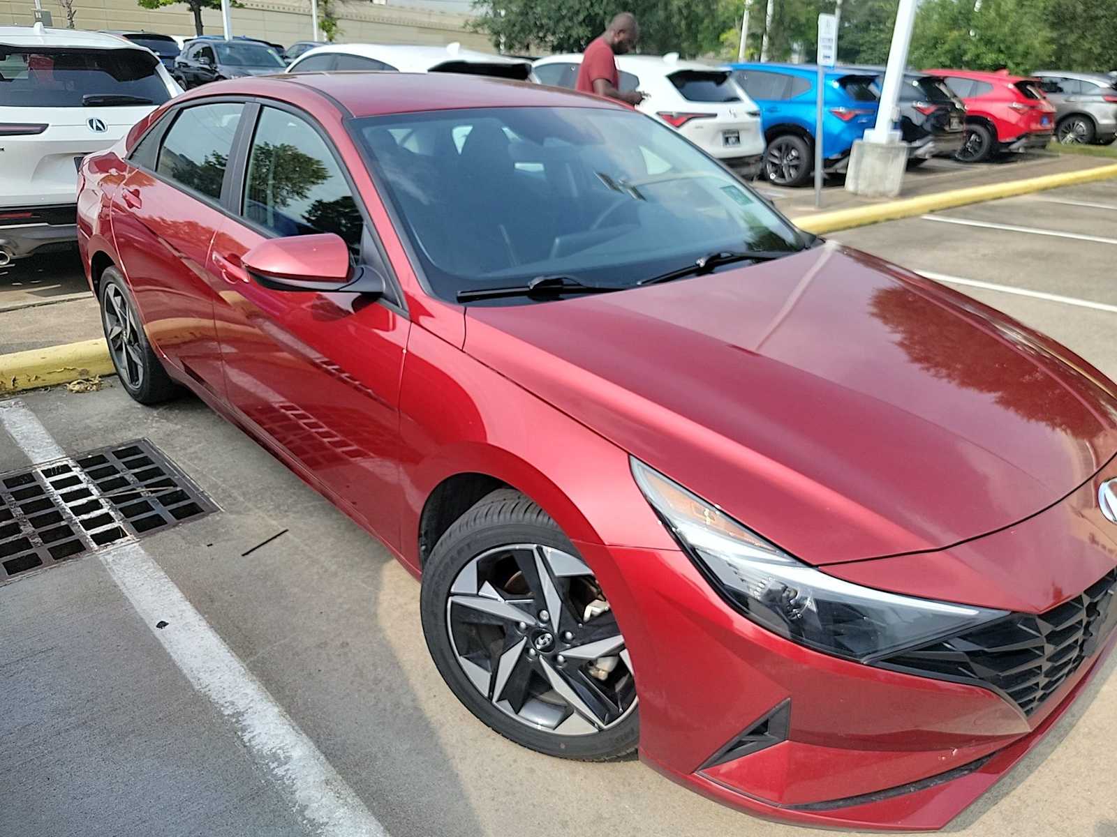 Thumbnail: 2023 Hyundai Elantra - 3