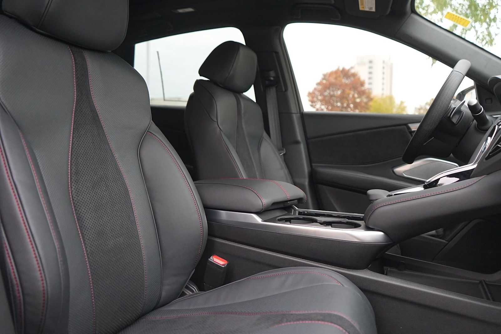 Thumbnail: 2026 Acura RDX - 14