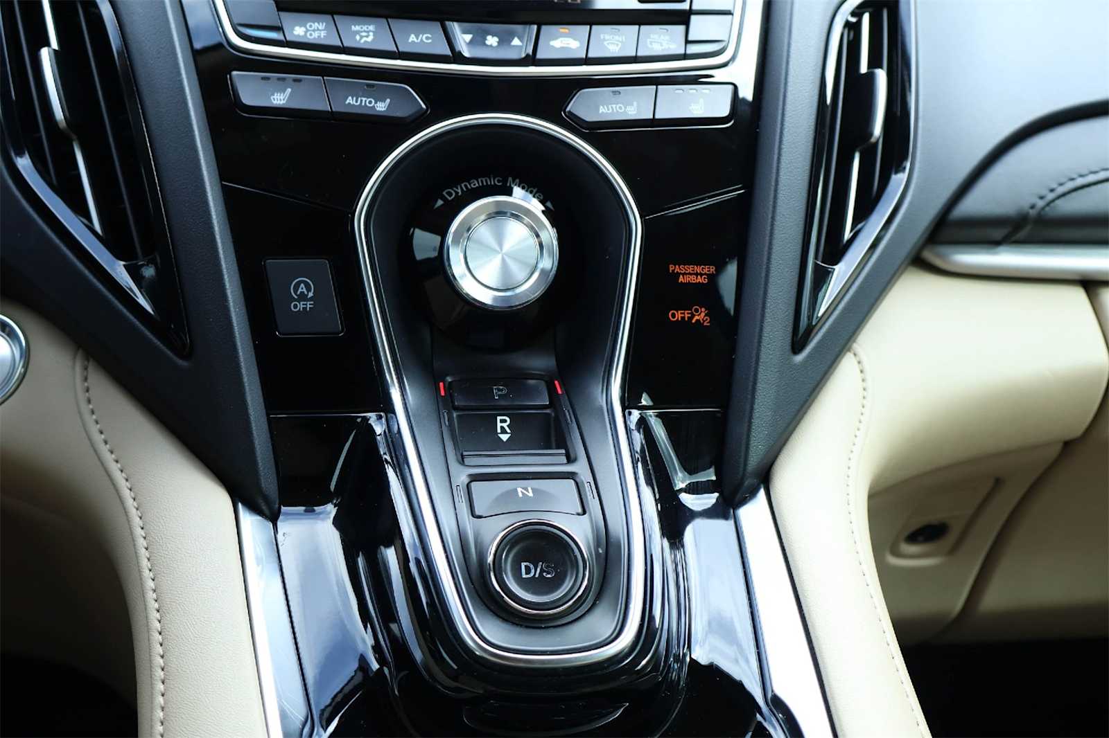 Thumbnail: 2019 Acura RDX - 17