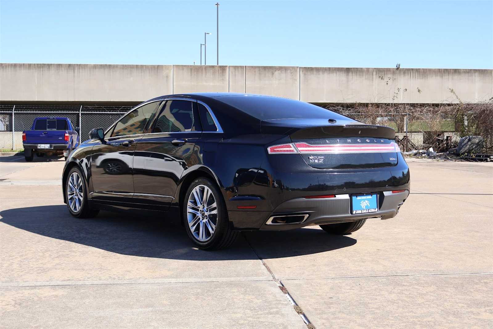 Thumbnail: 2014 Lincoln MKZ - 4