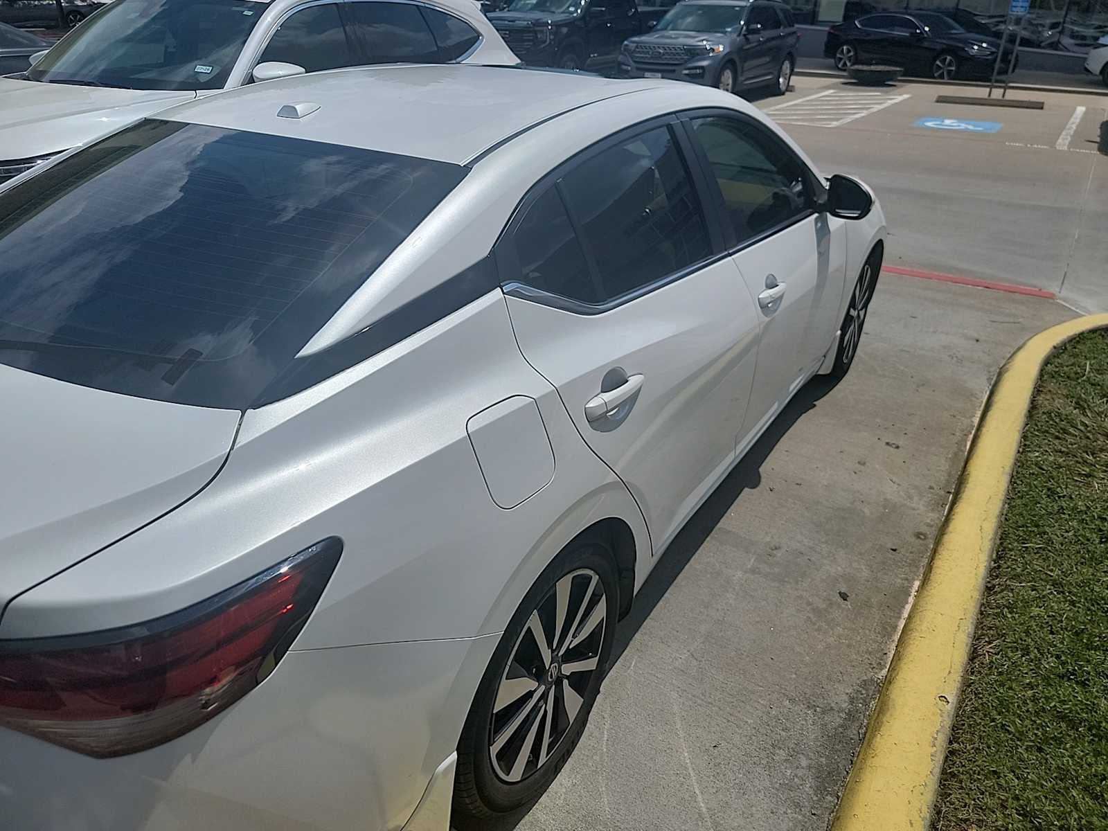 Thumbnail: 2022 Nissan Sentra - 5