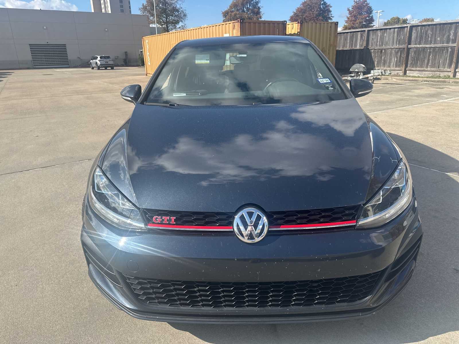 Thumbnail: 2019 Volkswagen Golf - 2