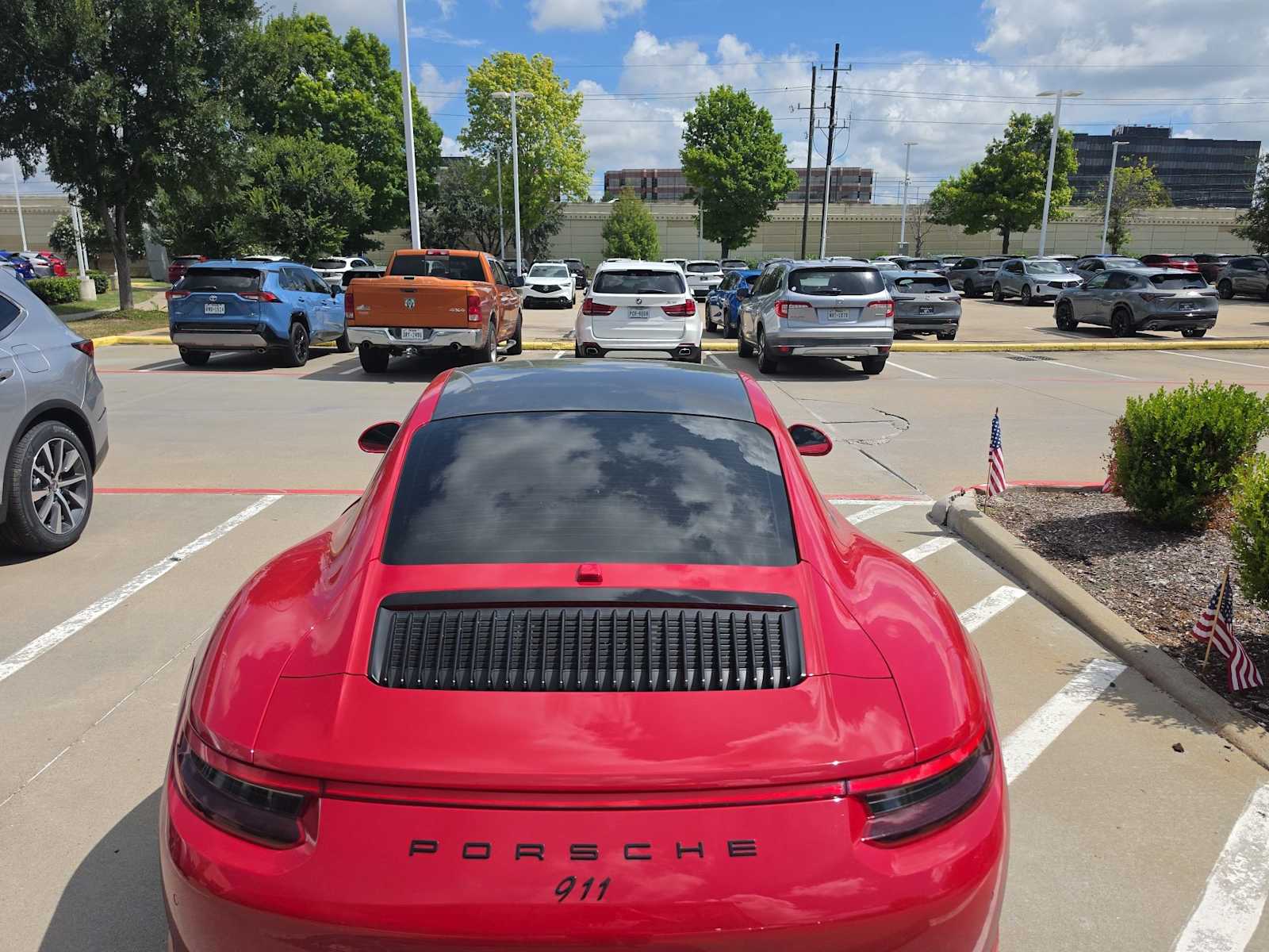 Thumbnail: 2017 Porsche 911 - 5