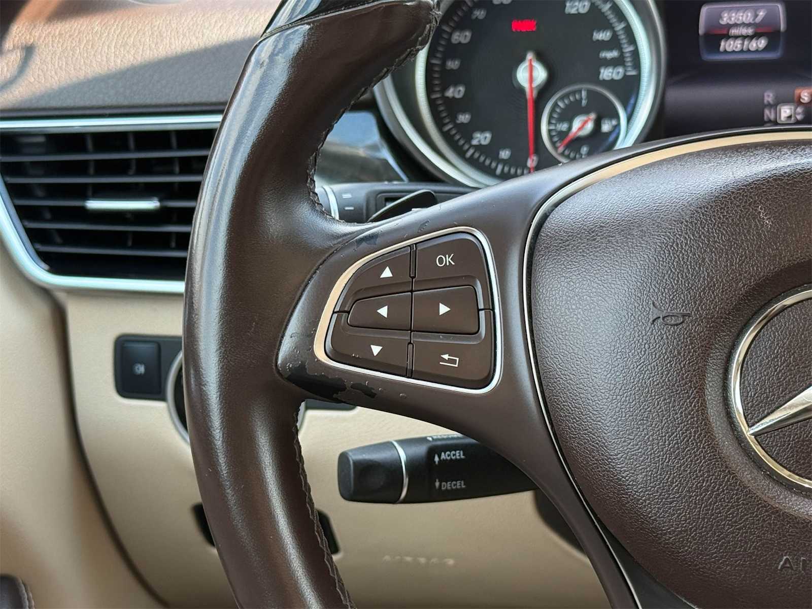Thumbnail: 2018 Mercedes-Benz GLE - 22