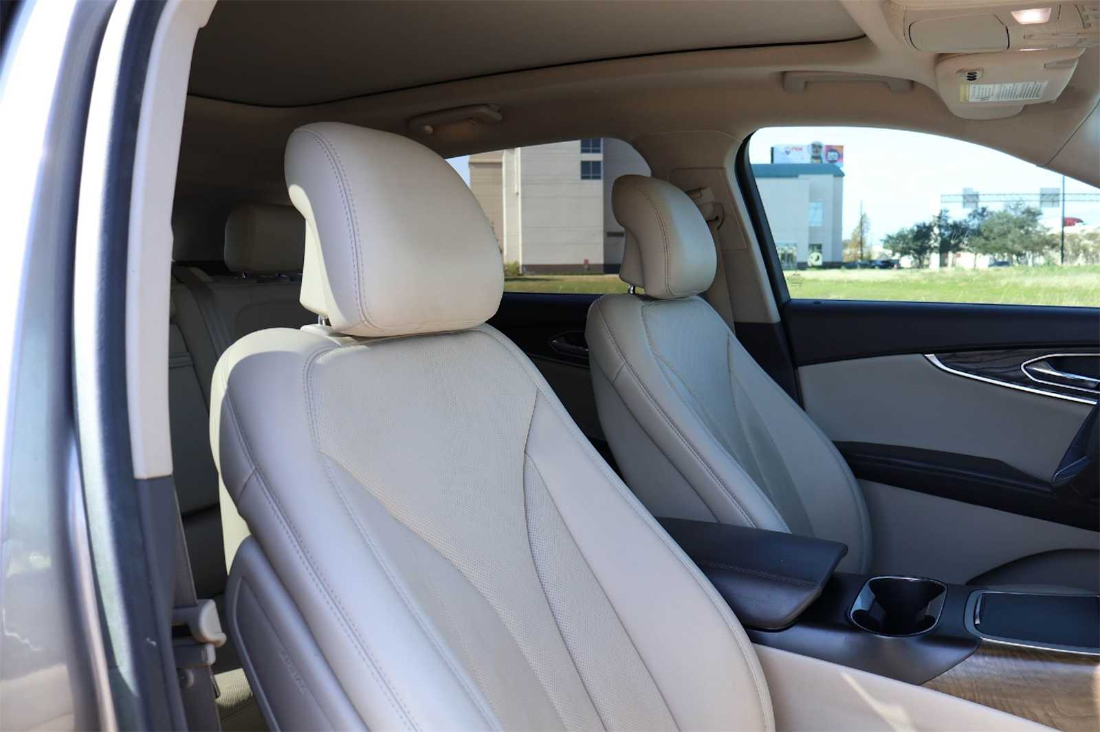 Thumbnail: 2018 Lincoln MKX - 13