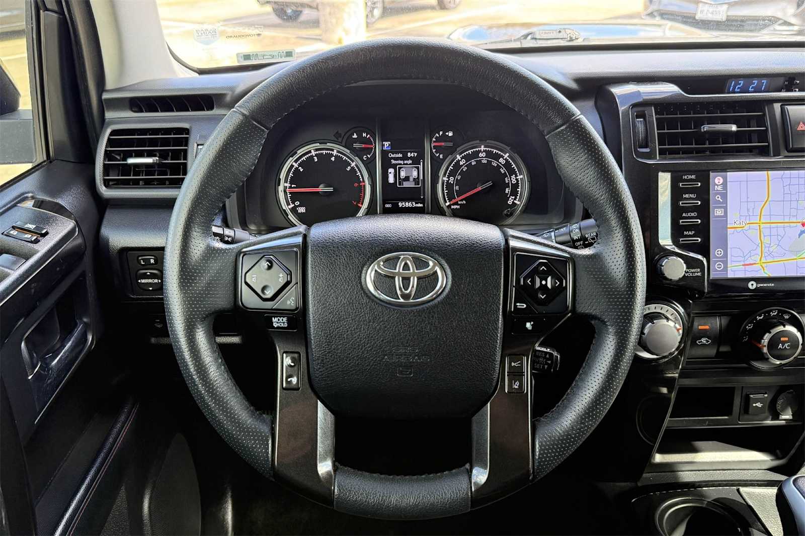 Thumbnail: 2020 Toyota 4Runner - 15