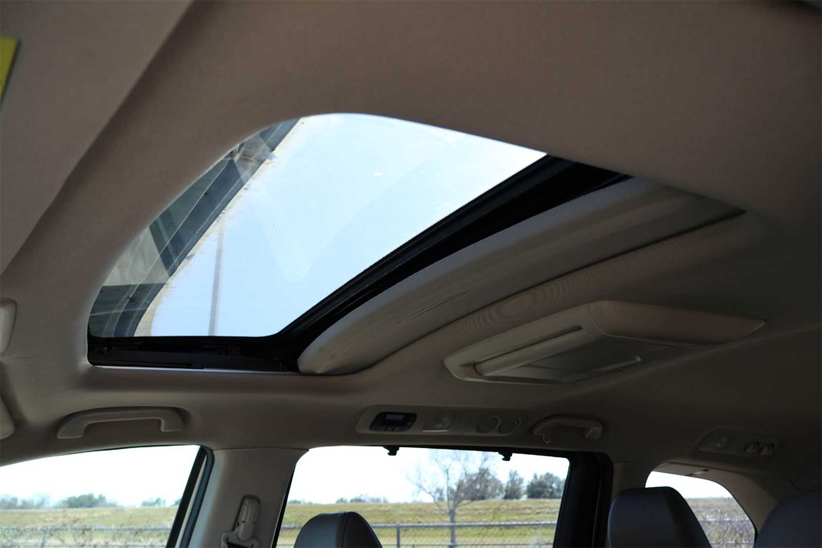 Thumbnail: 2016 Honda Odyssey - 29