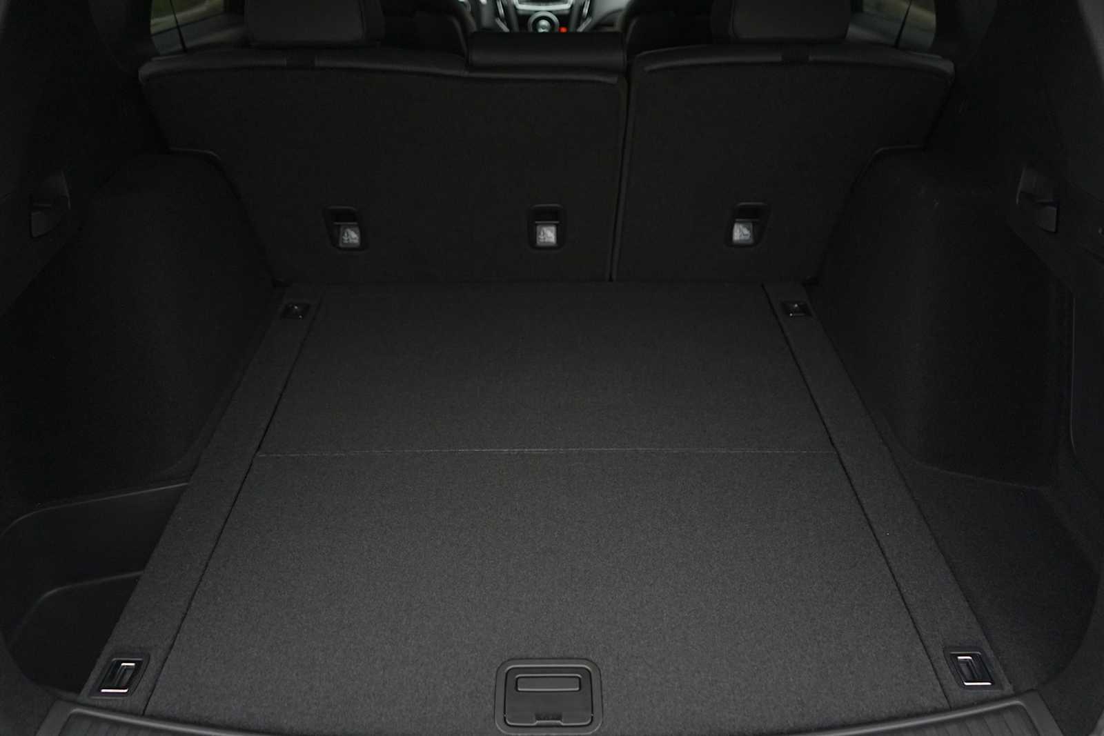 Thumbnail: 2026 Acura RDX - 19