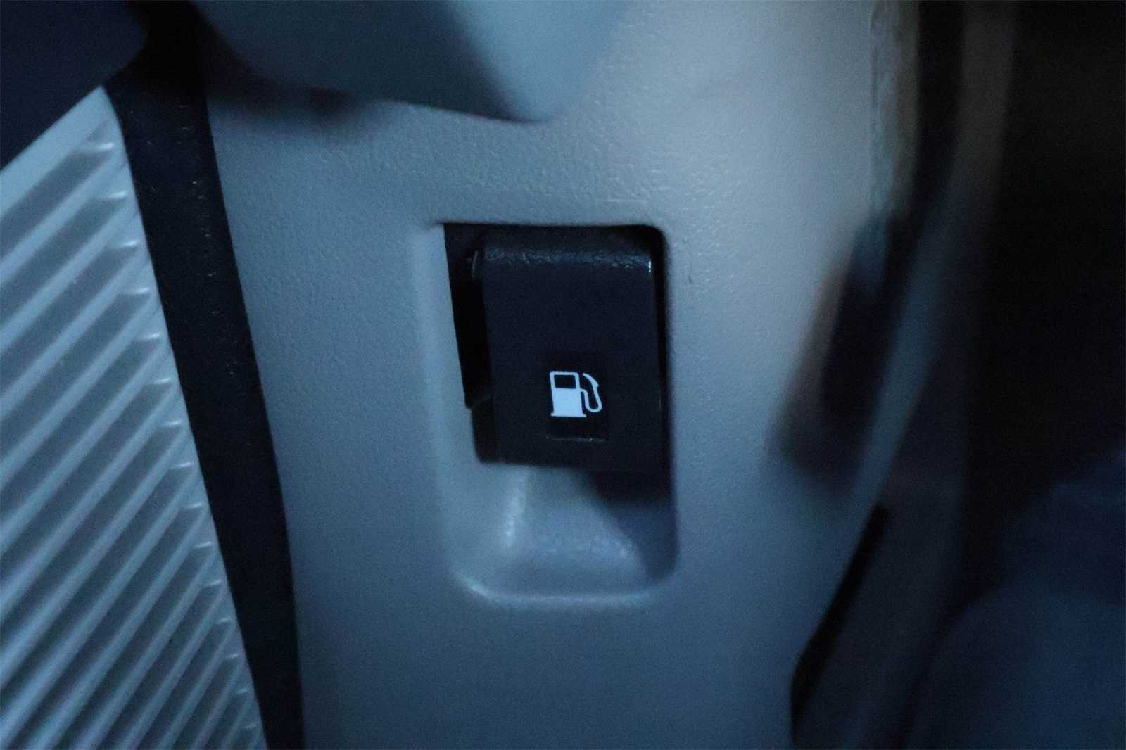 Thumbnail: 2013 Honda Pilot - 28