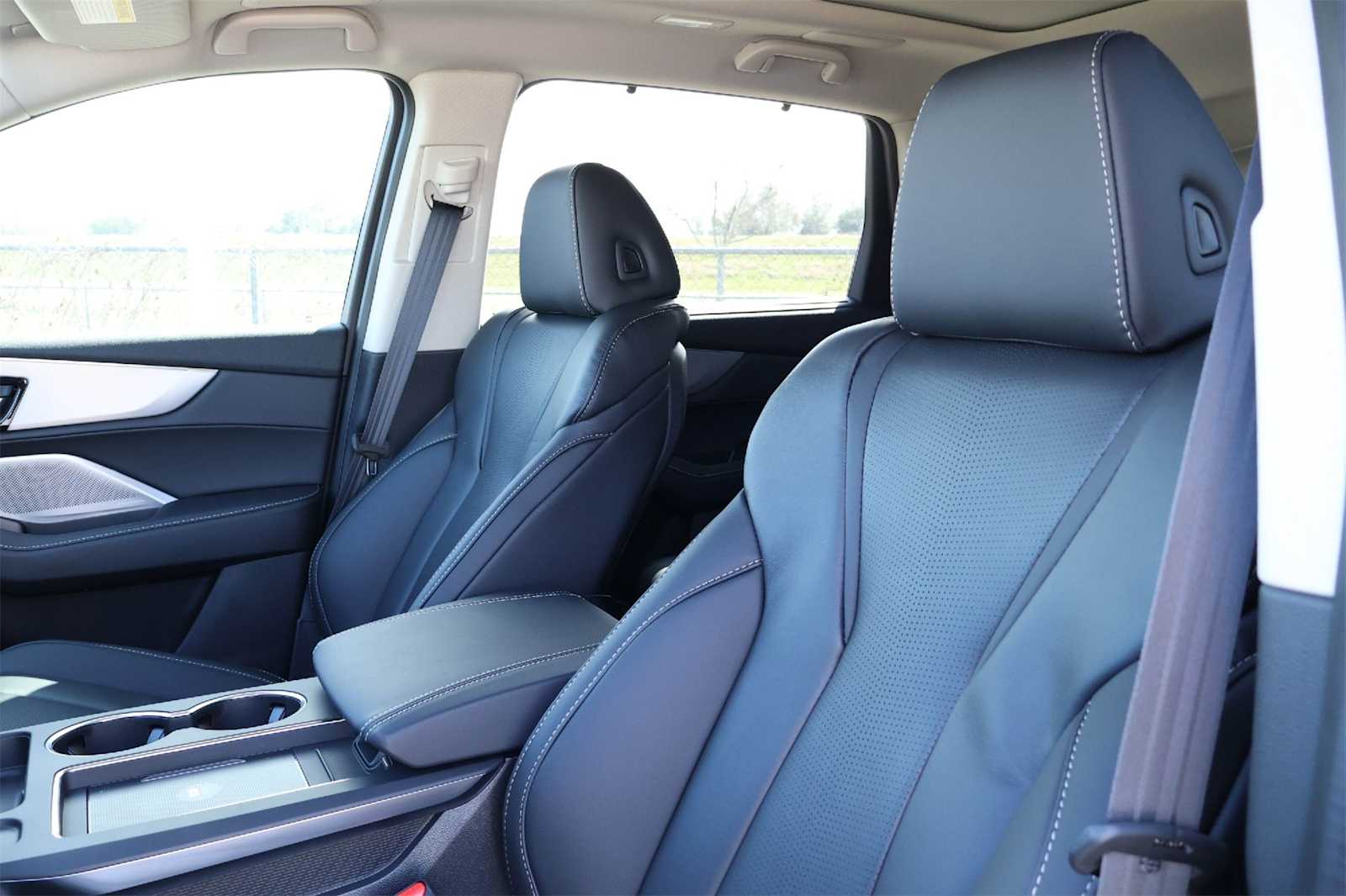 Thumbnail: 2026 Acura MDX - 11