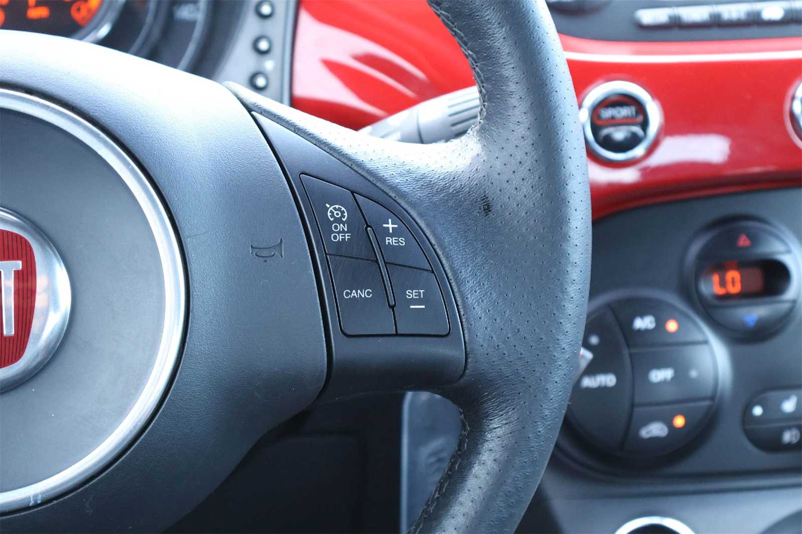 Thumbnail: 2014 Fiat 500 - 22