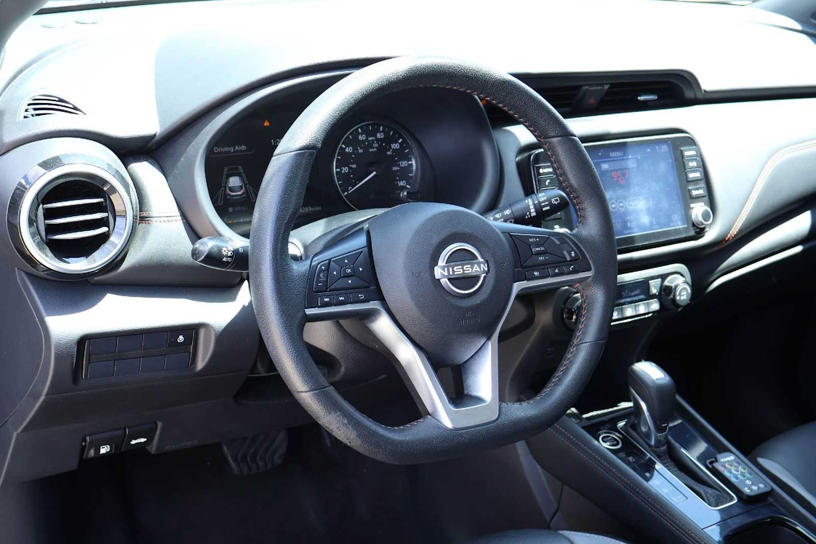 Thumbnail: 2023 Nissan Kicks - 2