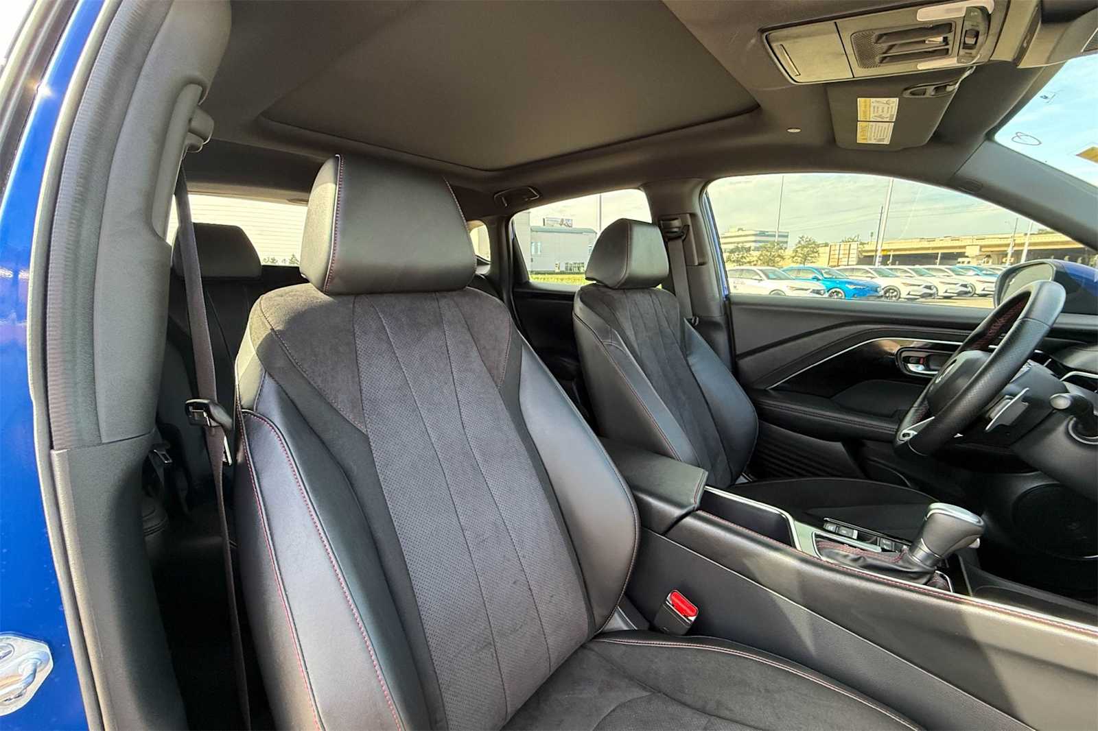 Thumbnail: 2025 Acura ADX - 14