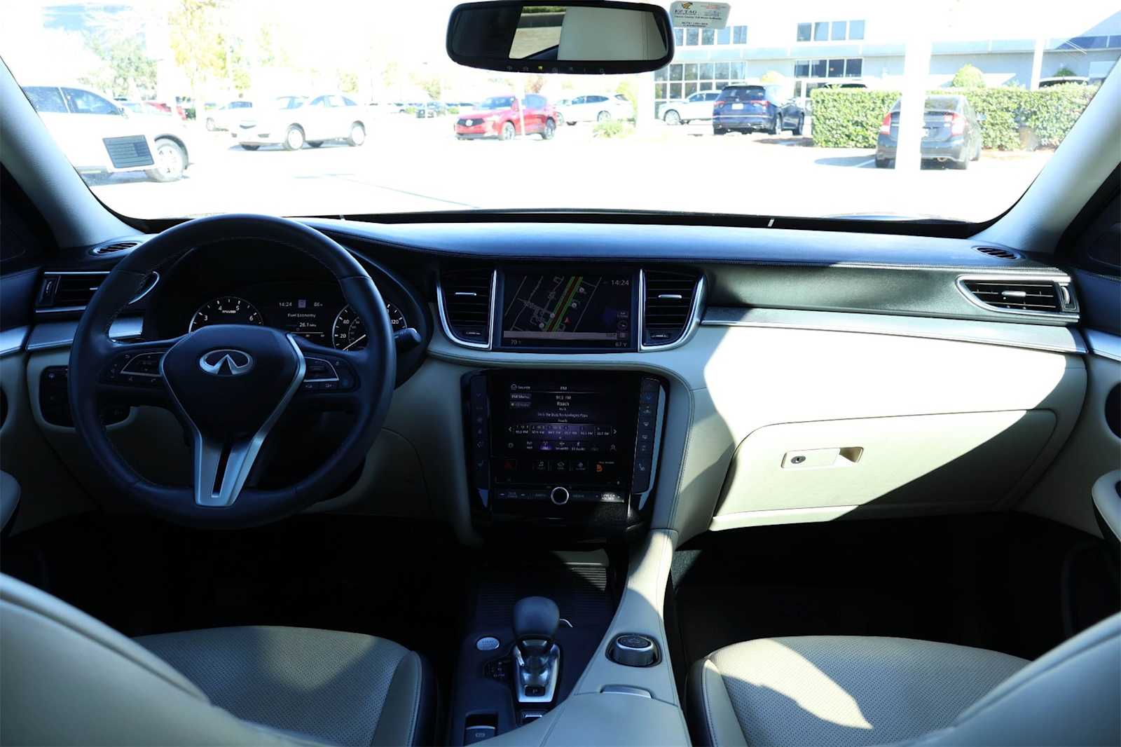 Thumbnail: 2021 INFINITI QX50 - 9