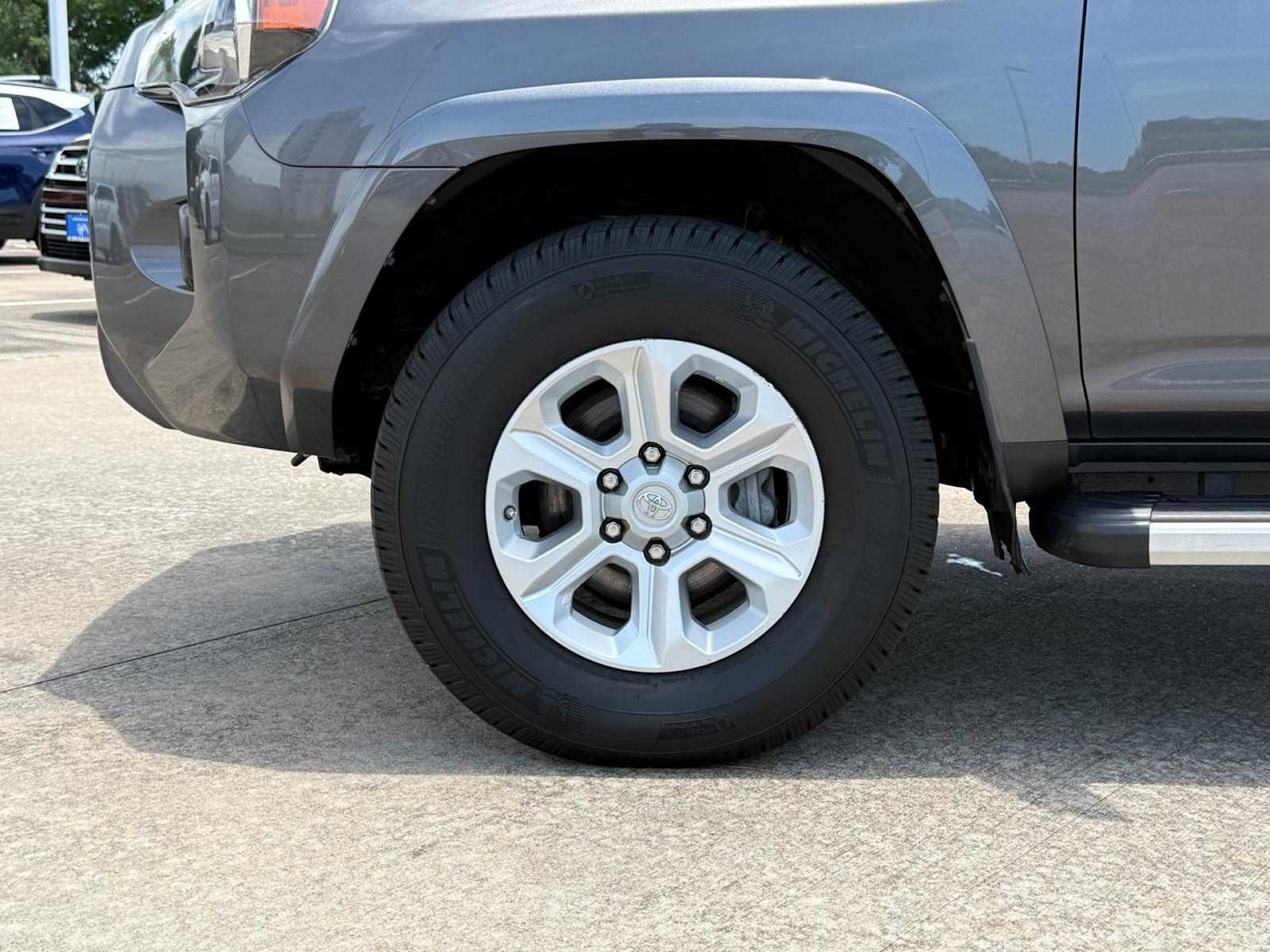 2017 Toyota 4Runner SR5 8