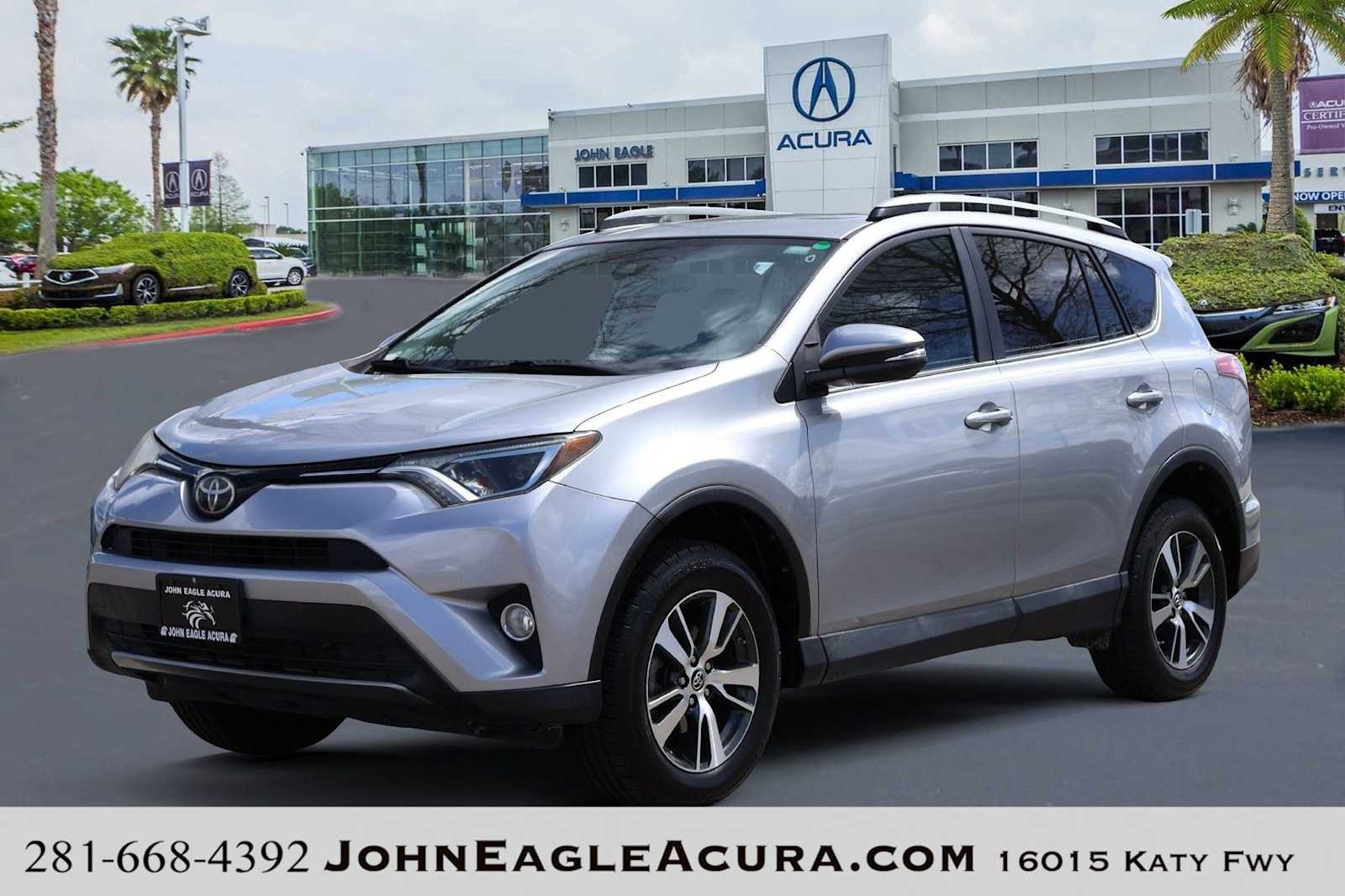 Thumbnail: 2018 Toyota RAV4 - 1