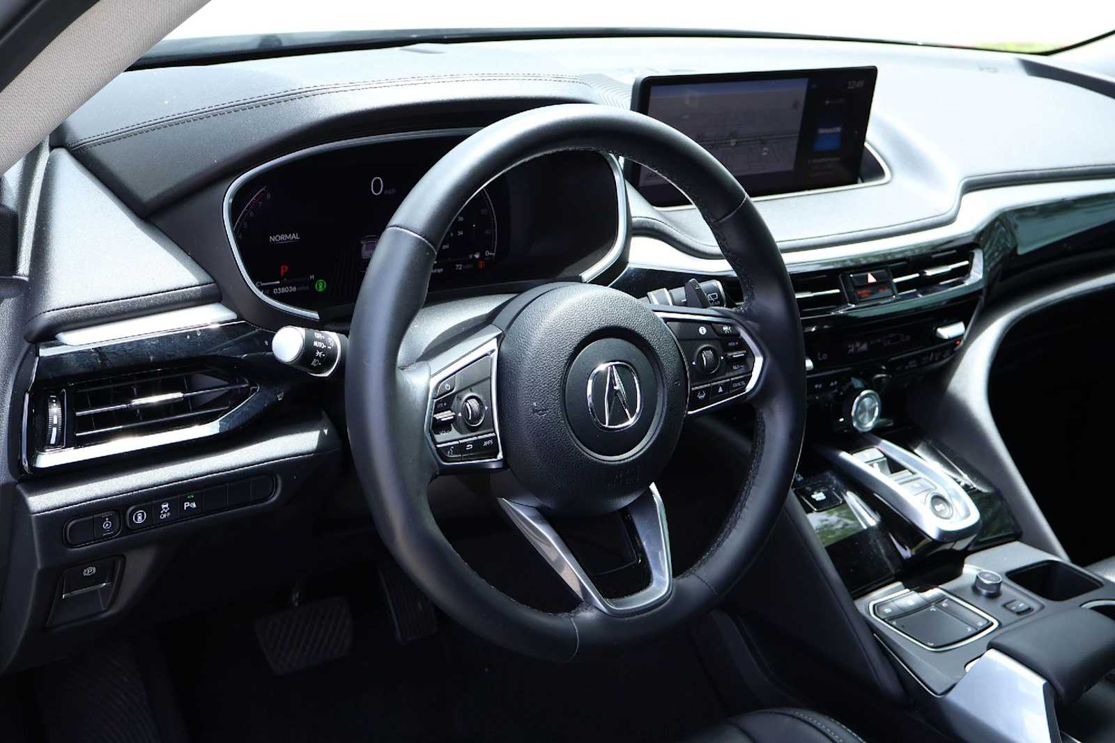 Thumbnail: 2023 Acura MDX - 2