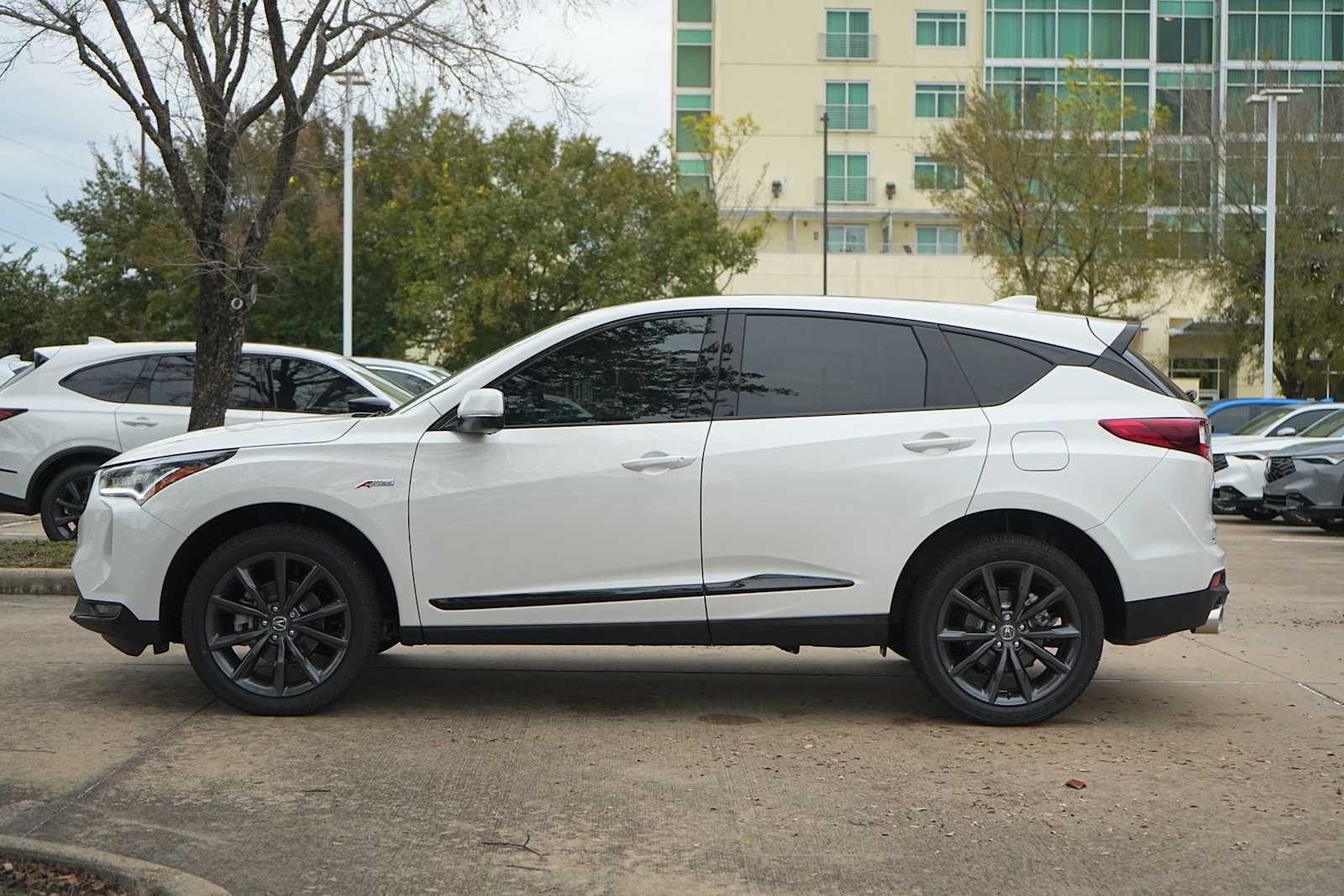 Thumbnail: 2026 Acura RDX - 3