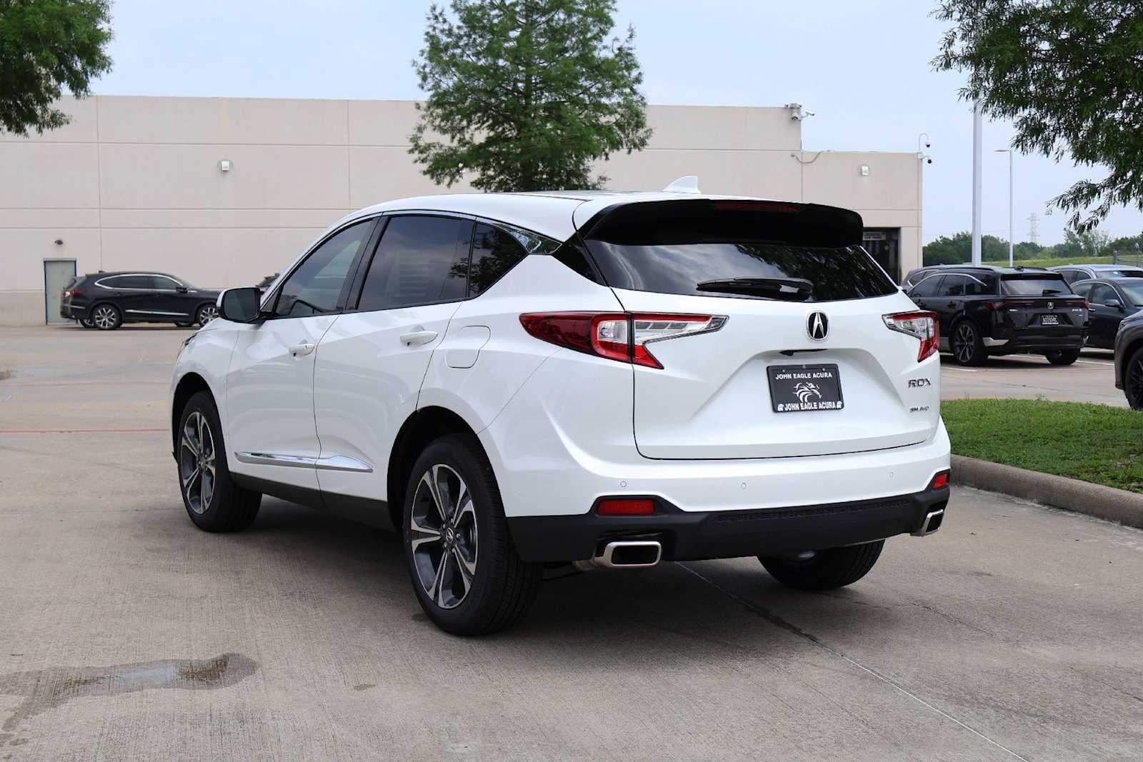 Thumbnail: 2026 Acura RDX - 4