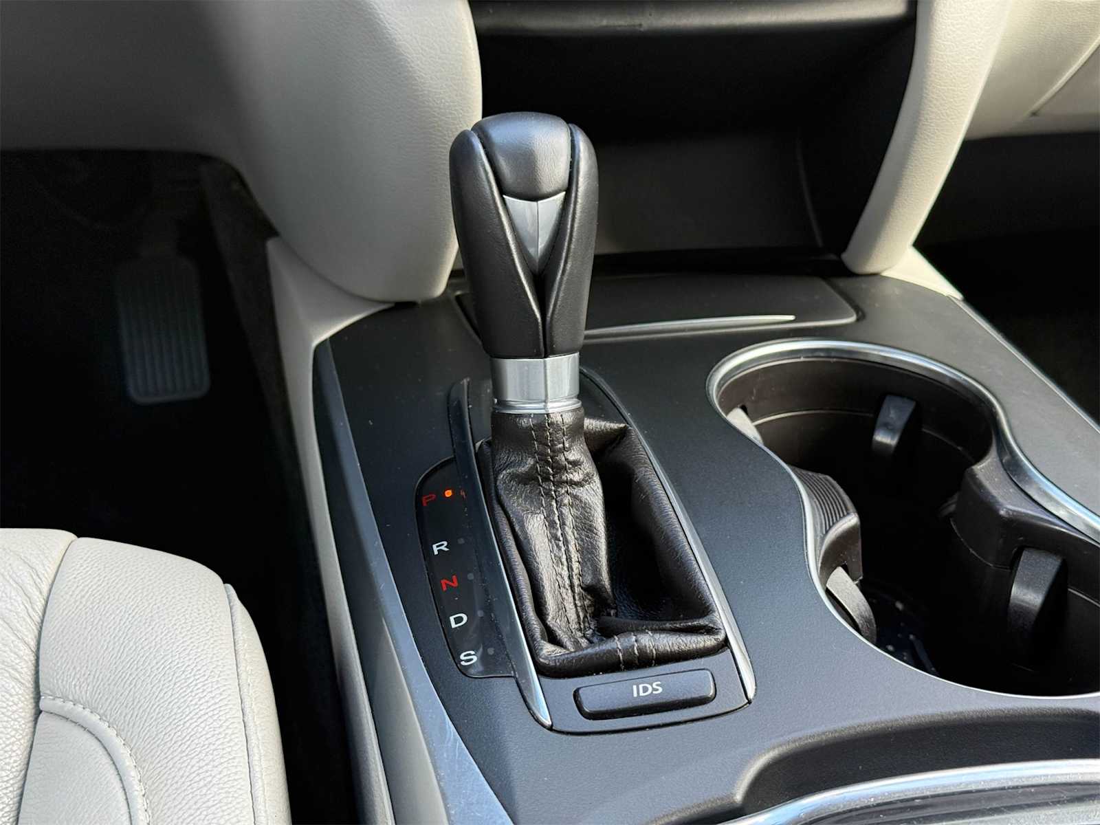 Thumbnail: 2014 Acura MDX - 17