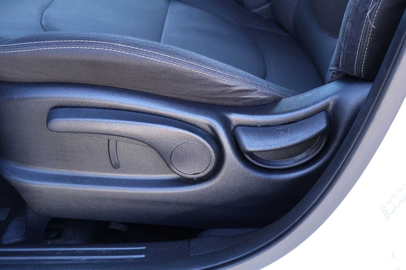 Thumbnail: 2017 Kia Soul - 24