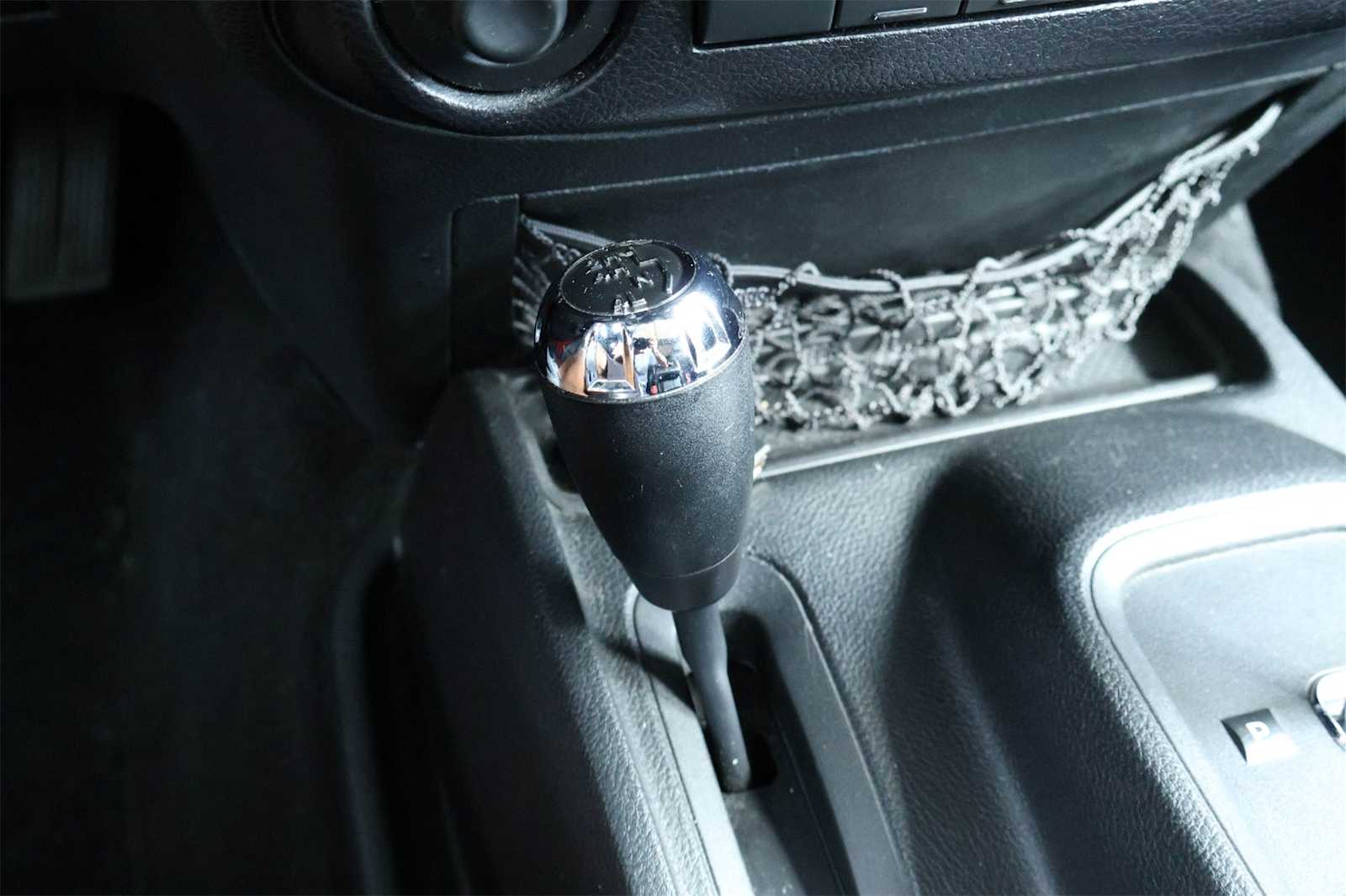 Thumbnail: 2012 Jeep Wrangler - 26