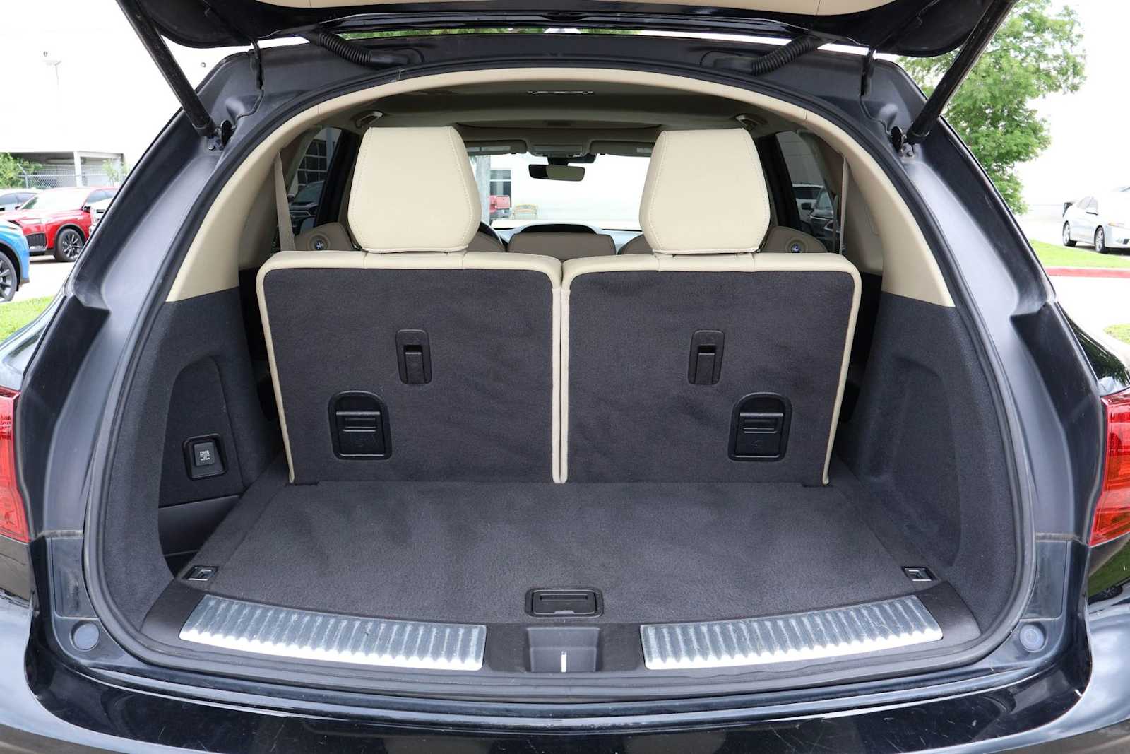 Thumbnail: 2020 Acura MDX - 19