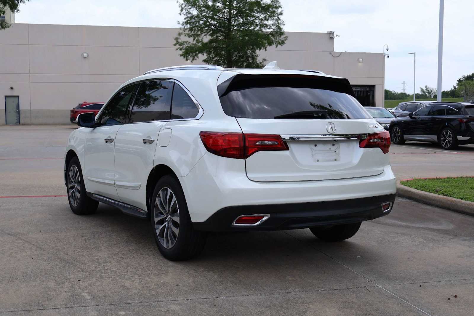 Thumbnail: 2015 Acura MDX - 4