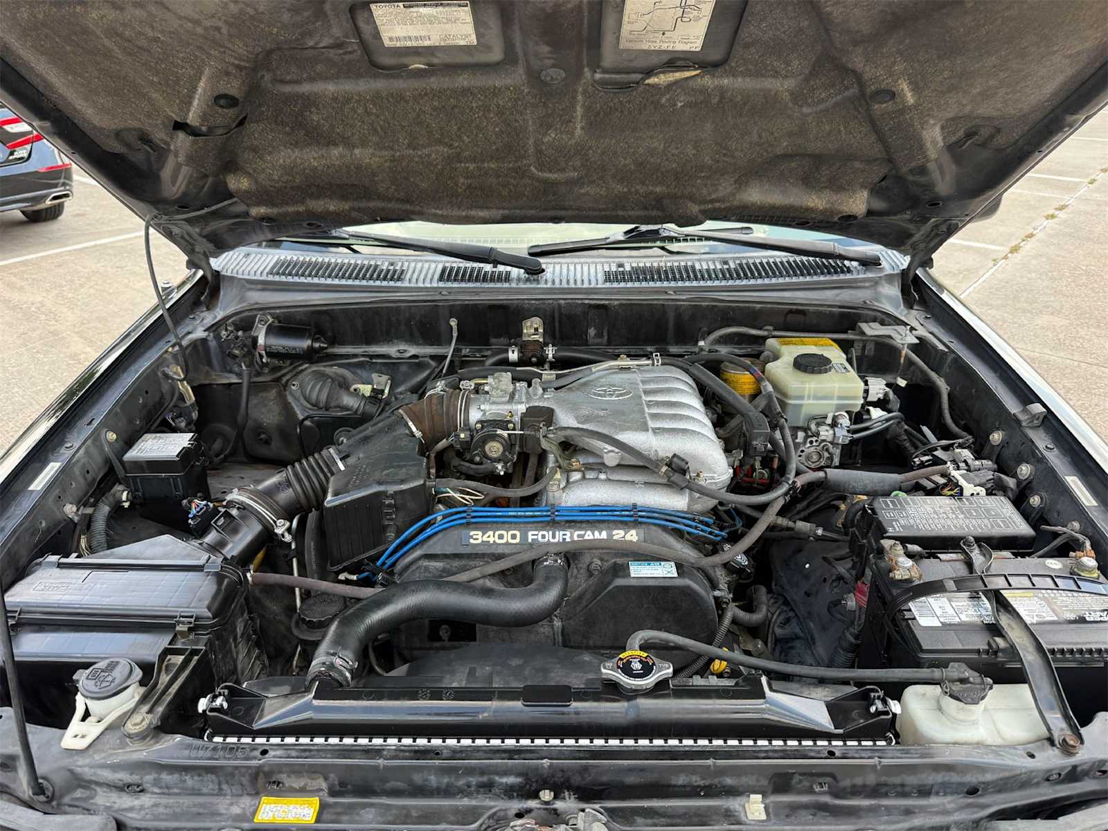 Thumbnail: 2002 Toyota 4Runner - 9