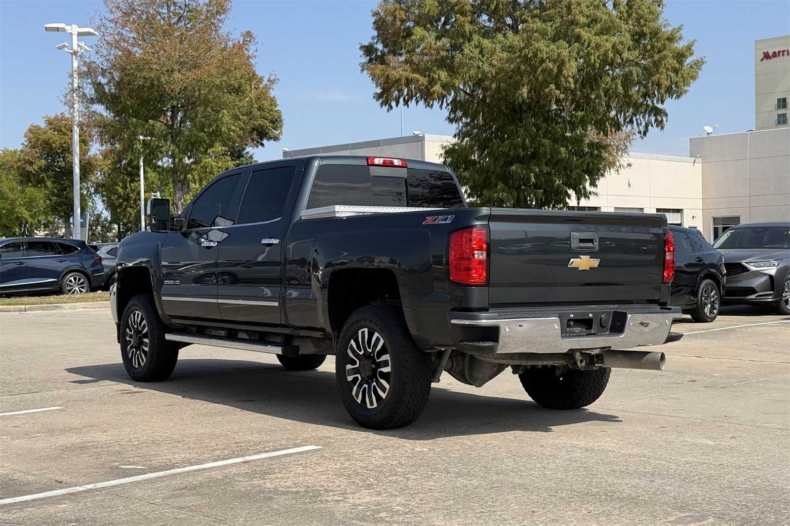 Thumbnail: 2017 Chevrolet Silverado 2500 - 4