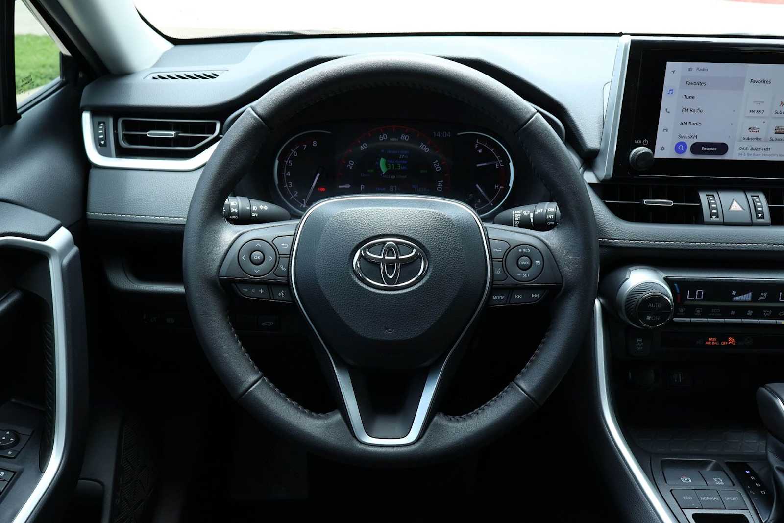 Thumbnail: 2023 Toyota RAV4 - 14