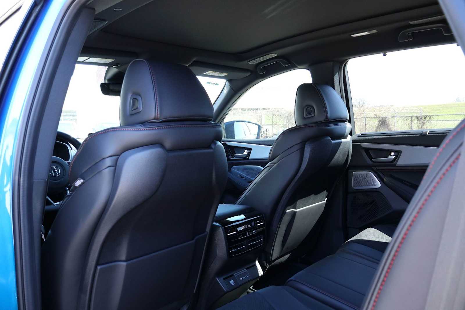 Thumbnail: 2026 Acura MDX - 12