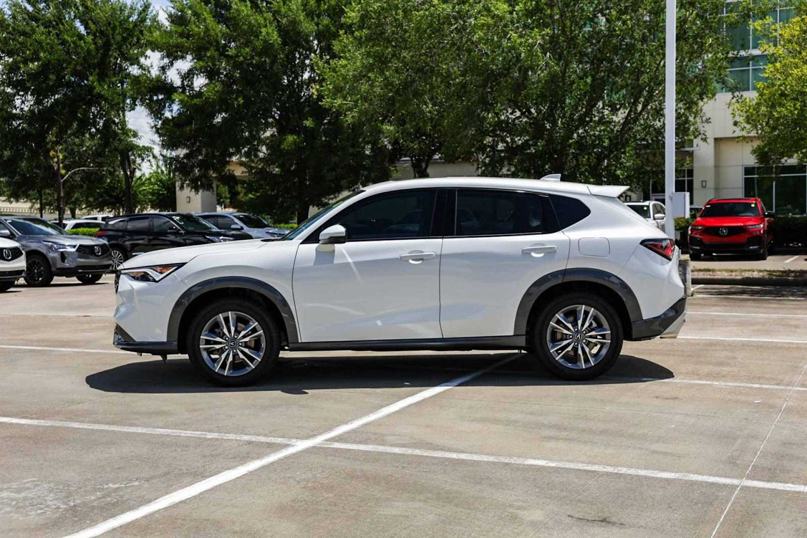 Thumbnail: 2025 Acura ADX - 4