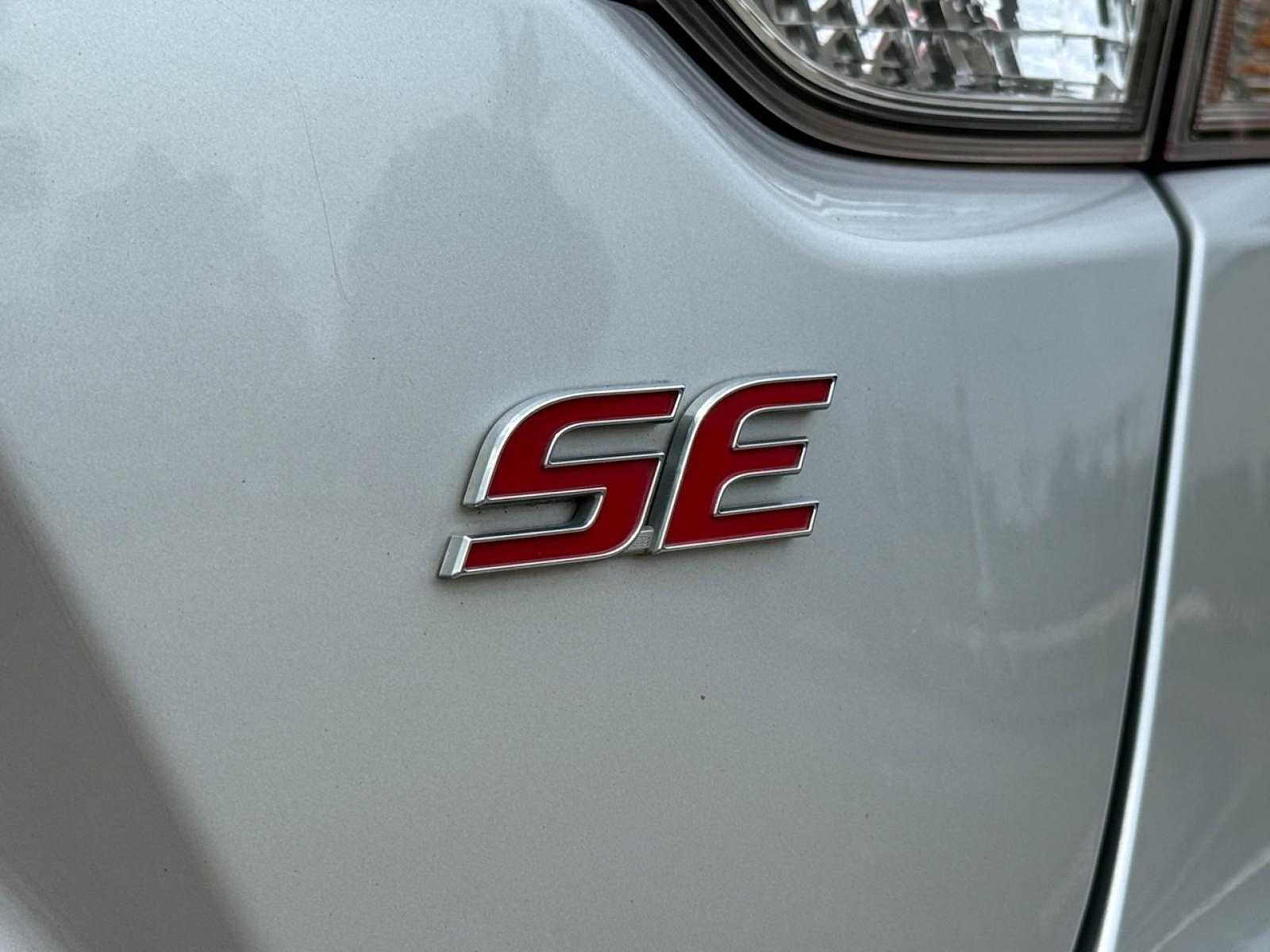 2020 Toyota Corolla SE 7