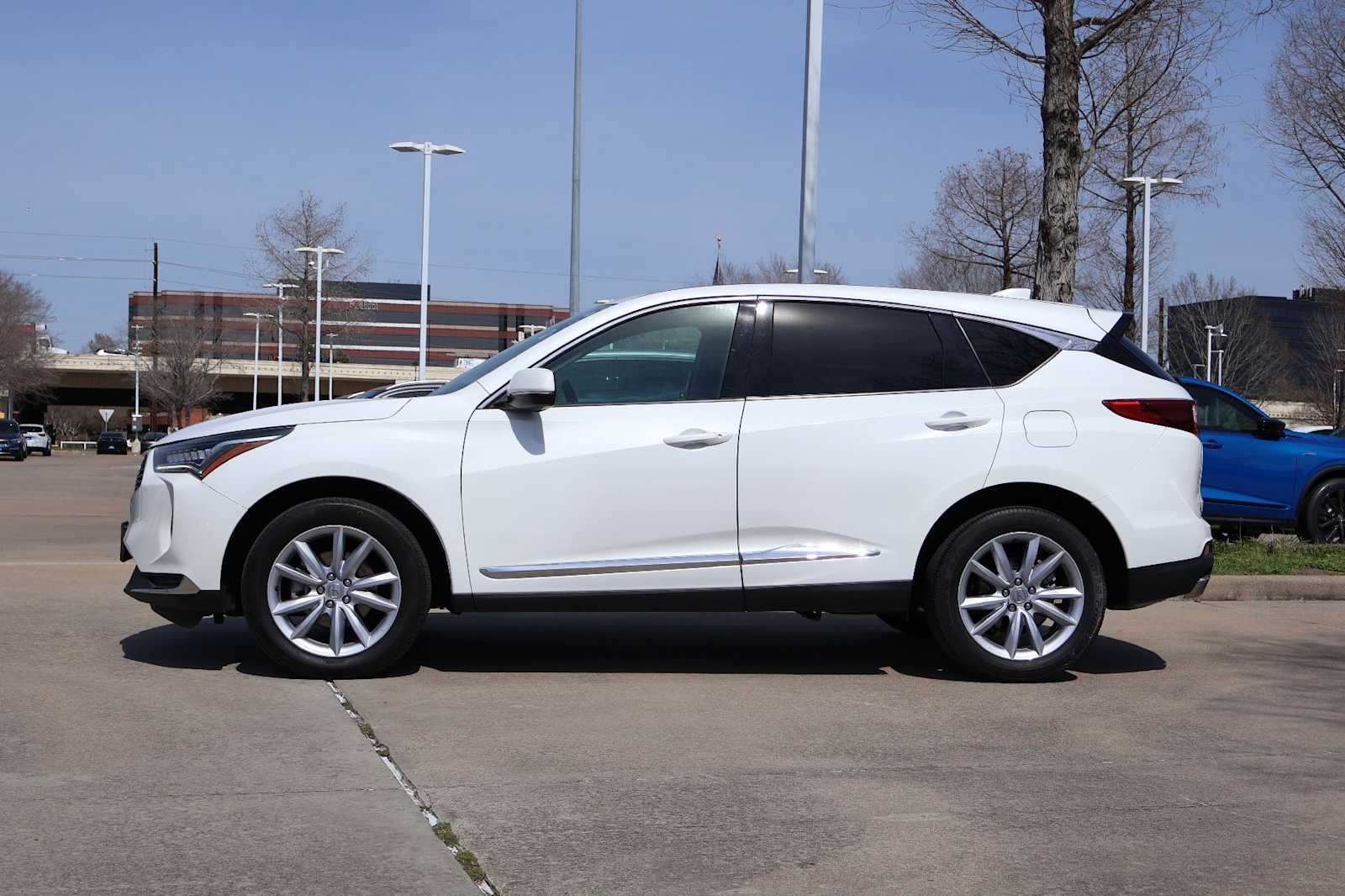 Thumbnail: 2022 Acura RDX - 3