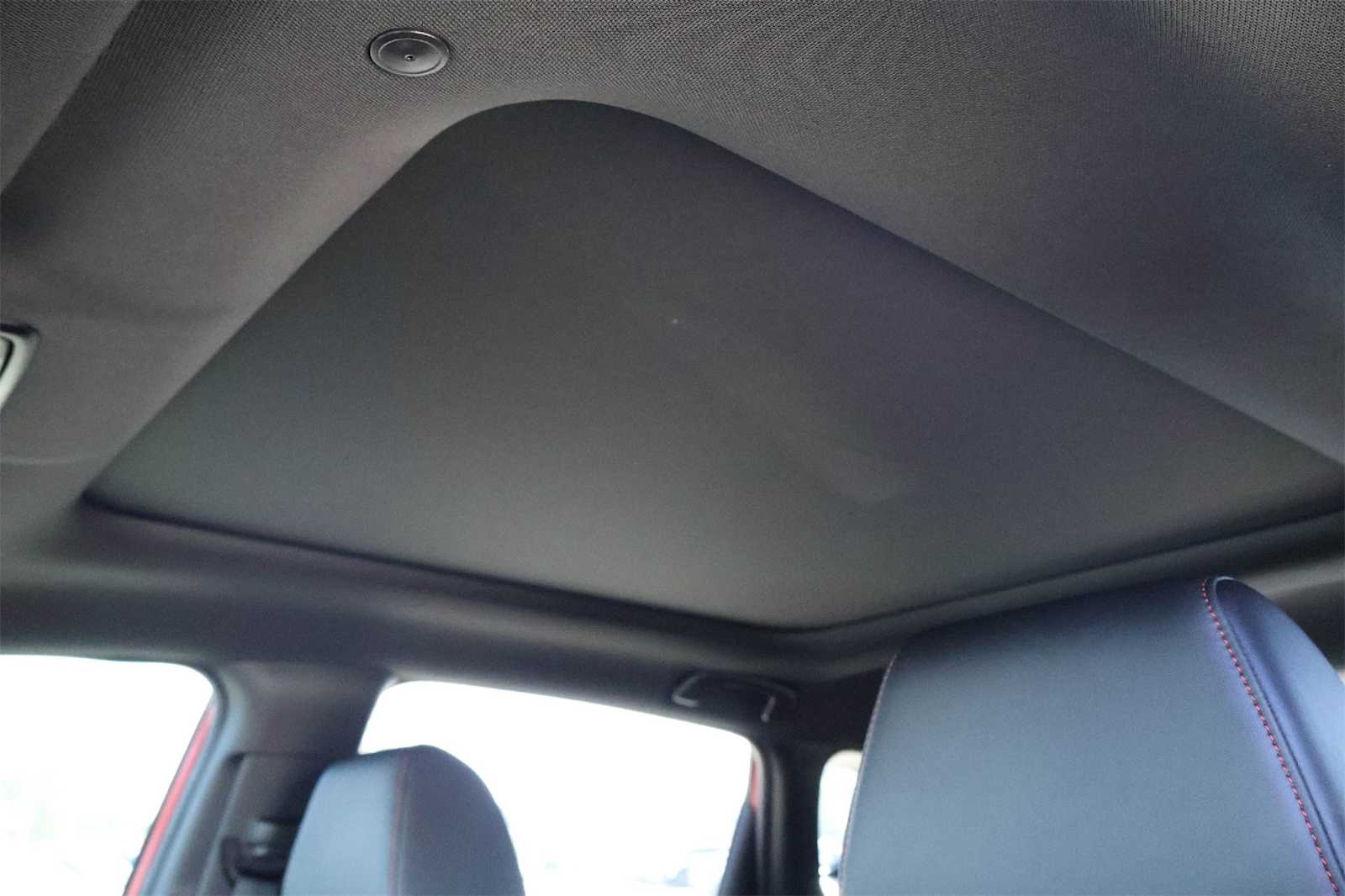 Thumbnail: 2025 Acura ADX - 28