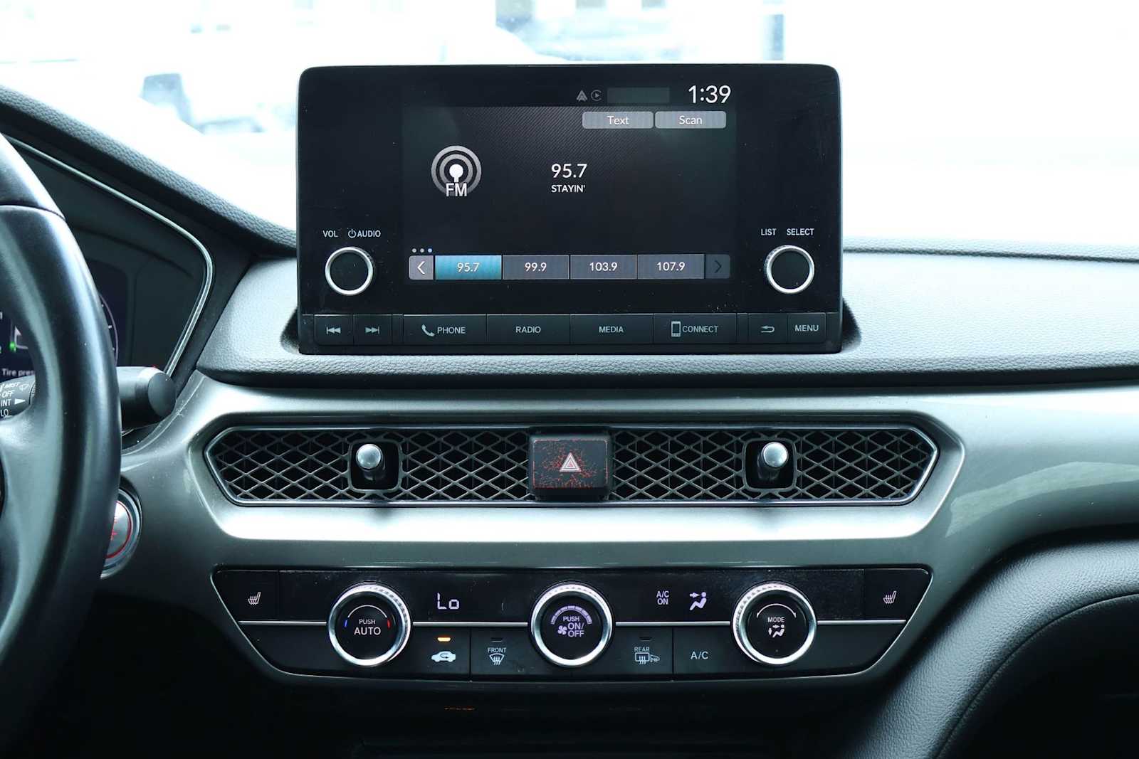 Thumbnail: 2024 Acura Integra - 16