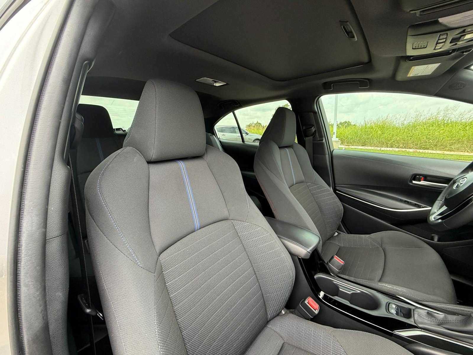 2020 Toyota Corolla SE 14